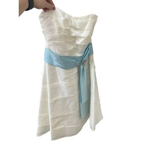 Alfredo Angelo Bridesmaids dress w tags size 12 never worn